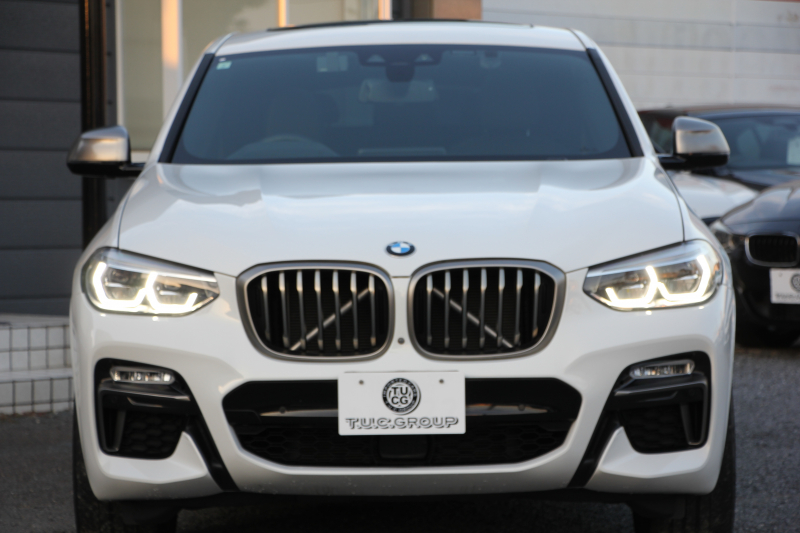 BMW X4 M40i ｲﾉﾍﾞｰｼｮﾝP ﾊﾟﾉﾗﾏｻﾝR 全ﾋｰﾀｰ黒革 ｱｸﾃｨﾌﾞﾍﾞﾝﾁﾚｰｼｮﾝ ﾊｰﾏﾝｶｰﾄﾞﾝ ｼﾞｪｽﾁｬｰC ﾃﾞｨｽﾌﾟﾚｲｷｰ 直6ﾀｰﾎﾞ387馬力 ｱﾀﾞﾌﾟﾃｨﾌﾞMｻｽ 専用ﾃﾞﾌ&ﾌﾞﾚｰｷ 追従ACC HUD ｽﾃｱﾘﾝｸﾞｻﾎﾟｰﾄ LEDﾍｯﾄﾞﾗｲﾄ ﾀｯﾁ画面ﾅﾋﾞTV 360度ｶﾒﾗ 2年保証