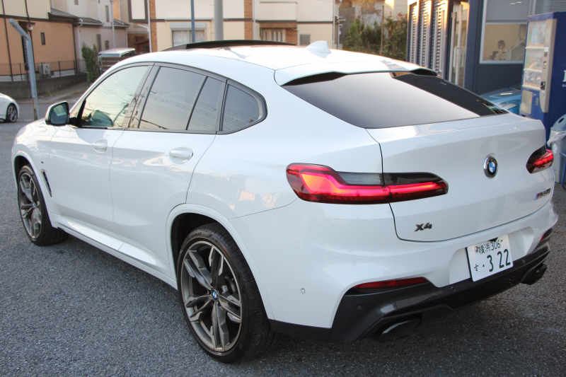 BMW X4 M40i ｲﾉﾍﾞｰｼｮﾝP ﾊﾟﾉﾗﾏｻﾝR 全ﾋｰﾀｰ黒革 ｱｸﾃｨﾌﾞﾍﾞﾝﾁﾚｰｼｮﾝ ﾊｰﾏﾝｶｰﾄﾞﾝ ｼﾞｪｽﾁｬｰC ﾃﾞｨｽﾌﾟﾚｲｷｰ 直6ﾀｰﾎﾞ387馬力 ｱﾀﾞﾌﾟﾃｨﾌﾞMｻｽ 専用ﾃﾞﾌ&ﾌﾞﾚｰｷ 追従ACC HUD ｽﾃｱﾘﾝｸﾞｻﾎﾟｰﾄ LEDﾍｯﾄﾞﾗｲﾄ ﾀｯﾁ画面ﾅﾋﾞTV 360度ｶﾒﾗ 2年保証