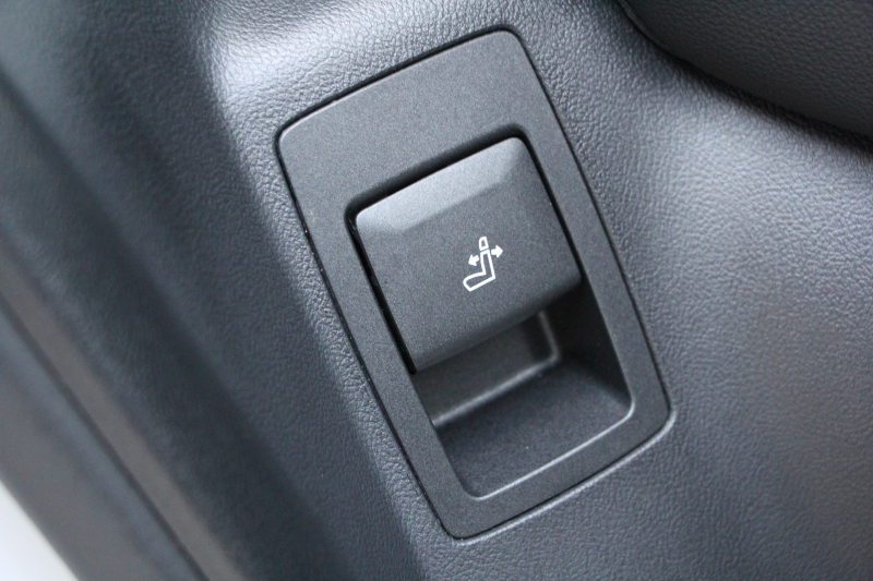 BMW X4 M40i ｲﾉﾍﾞｰｼｮﾝP ﾊﾟﾉﾗﾏｻﾝR 全ﾋｰﾀｰ黒革 ｱｸﾃｨﾌﾞﾍﾞﾝﾁﾚｰｼｮﾝ ﾊｰﾏﾝｶｰﾄﾞﾝ ｼﾞｪｽﾁｬｰC ﾃﾞｨｽﾌﾟﾚｲｷｰ 直6ﾀｰﾎﾞ387馬力 ｱﾀﾞﾌﾟﾃｨﾌﾞMｻｽ 専用ﾃﾞﾌ&ﾌﾞﾚｰｷ 追従ACC HUD ｽﾃｱﾘﾝｸﾞｻﾎﾟｰﾄ LEDﾍｯﾄﾞﾗｲﾄ ﾀｯﾁ画面ﾅﾋﾞTV 360度ｶﾒﾗ 2年保証