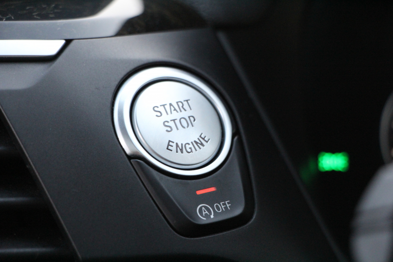 BMW X4 M40i ｲﾉﾍﾞｰｼｮﾝP ﾊﾟﾉﾗﾏｻﾝR 全ﾋｰﾀｰ黒革 ｱｸﾃｨﾌﾞﾍﾞﾝﾁﾚｰｼｮﾝ ﾊｰﾏﾝｶｰﾄﾞﾝ ｼﾞｪｽﾁｬｰC ﾃﾞｨｽﾌﾟﾚｲｷｰ 直6ﾀｰﾎﾞ387馬力 ｱﾀﾞﾌﾟﾃｨﾌﾞMｻｽ 専用ﾃﾞﾌ&ﾌﾞﾚｰｷ 追従ACC HUD ｽﾃｱﾘﾝｸﾞｻﾎﾟｰﾄ LEDﾍｯﾄﾞﾗｲﾄ ﾀｯﾁ画面ﾅﾋﾞTV 360度ｶﾒﾗ 2年保証