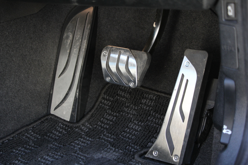 BMW 2シリーズ M240i ｸｰﾍﾟ後期 ﾌｪｲｽﾘﾌﾄ後 ﾋｰﾀｰ黒革 ｱﾄﾞﾊﾞﾝﾚｰｼﾝｸﾞ18AW 直6ﾀｰﾎﾞ340馬力 B58新ｴﾝｼﾞﾝ ｱﾀﾞﾌﾟﾃｨﾌﾞMｻｽ 追従ACC LEDﾍｯﾄﾞﾗｲﾄ&ﾃｰﾙ ﾀｯﾁ画面HDDﾅﾋﾞPｱｼｽﾄ 衝突軽減ﾌﾞﾚｰｷ 車線逸脱警告 歩行者警告 ﾊﾟﾄﾞﾙｼﾌﾄ ｽﾏｰﾄｷｰ 専用ﾌﾞﾚｰｷ 2年保証