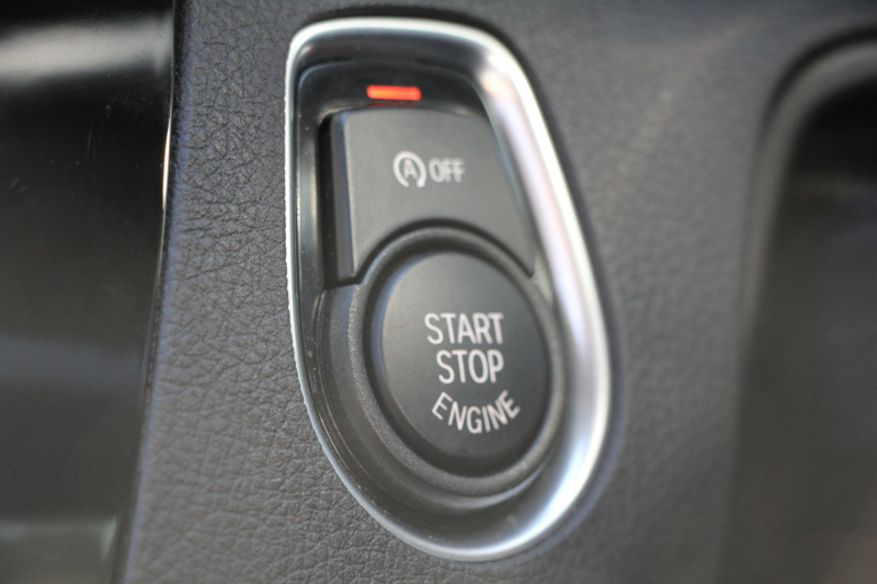 BMW 2シリーズ M240i ｸｰﾍﾟ後期 ﾌｪｲｽﾘﾌﾄ後 ﾋｰﾀｰ黒革 ｱﾄﾞﾊﾞﾝﾚｰｼﾝｸﾞ18AW 直6ﾀｰﾎﾞ340馬力 B58新ｴﾝｼﾞﾝ ｱﾀﾞﾌﾟﾃｨﾌﾞMｻｽ 追従ACC LEDﾍｯﾄﾞﾗｲﾄ&ﾃｰﾙ ﾀｯﾁ画面HDDﾅﾋﾞPｱｼｽﾄ 衝突軽減ﾌﾞﾚｰｷ 車線逸脱警告 歩行者警告 ﾊﾟﾄﾞﾙｼﾌﾄ ｽﾏｰﾄｷｰ 専用ﾌﾞﾚｰｷ 2年保証