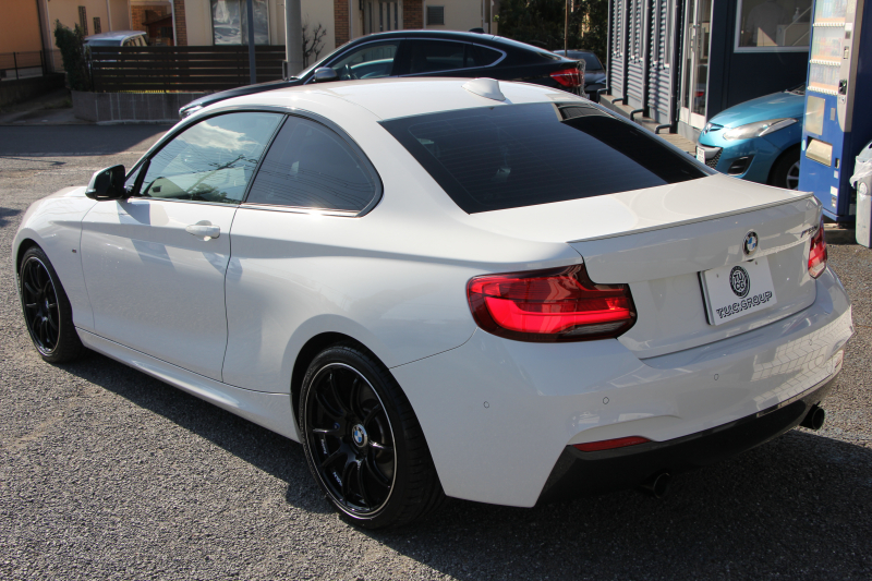 BMW 2シリーズ M240i ｸｰﾍﾟ後期 ﾌｪｲｽﾘﾌﾄ後 ﾋｰﾀｰ黒革 ｱﾄﾞﾊﾞﾝﾚｰｼﾝｸﾞ18AW 直6ﾀｰﾎﾞ340馬力 B58新ｴﾝｼﾞﾝ ｱﾀﾞﾌﾟﾃｨﾌﾞMｻｽ 追従ACC LEDﾍｯﾄﾞﾗｲﾄ&ﾃｰﾙ ﾀｯﾁ画面HDDﾅﾋﾞPｱｼｽﾄ 衝突軽減ﾌﾞﾚｰｷ 車線逸脱警告 歩行者警告 ﾊﾟﾄﾞﾙｼﾌﾄ ｽﾏｰﾄｷｰ 専用ﾌﾞﾚｰｷ 2年保証