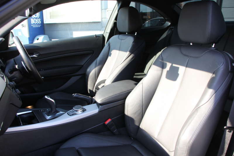 BMW 2シリーズ M240i ｸｰﾍﾟ後期 ﾌｪｲｽﾘﾌﾄ後 ﾋｰﾀｰ黒革 ｱﾄﾞﾊﾞﾝﾚｰｼﾝｸﾞ18AW 直6ﾀｰﾎﾞ340馬力 B58新ｴﾝｼﾞﾝ ｱﾀﾞﾌﾟﾃｨﾌﾞMｻｽ 追従ACC LEDﾍｯﾄﾞﾗｲﾄ&ﾃｰﾙ ﾀｯﾁ画面HDDﾅﾋﾞPｱｼｽﾄ 衝突軽減ﾌﾞﾚｰｷ 車線逸脱警告 歩行者警告 ﾊﾟﾄﾞﾙｼﾌﾄ ｽﾏｰﾄｷｰ 専用ﾌﾞﾚｰｷ 2年保証