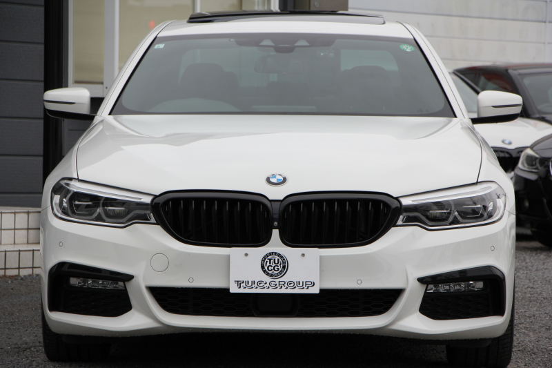 BMW 5シリーズ 530i Mｽﾎﾟｰﾂ ｺﾝﾌｫｰﾄP 高出力 252馬力 ｻﾝﾙｰﾌ ﾍﾞﾝﾁﾚｰｼｮﾝ 全ﾋｰﾀｰ黒革 ｺﾝﾌｫｰﾄｼｰﾄ ｿﾌﾄｸﾛｰｽﾞﾄﾞｱ 追従ACC ｽﾃｱﾘﾝｸﾞｻﾎﾟｰﾄ LEDﾍｯﾄﾞﾗｲﾄ ｵｰﾄﾊｲﾋﾞｰﾑ ﾀｯﾁ画面HDDﾅﾋﾞTV 360度ｶﾒﾗ 電動ﾄﾗﾝｸ 19AW Mｽﾎﾟｰﾂﾌﾞﾚｰｷ 2年保証