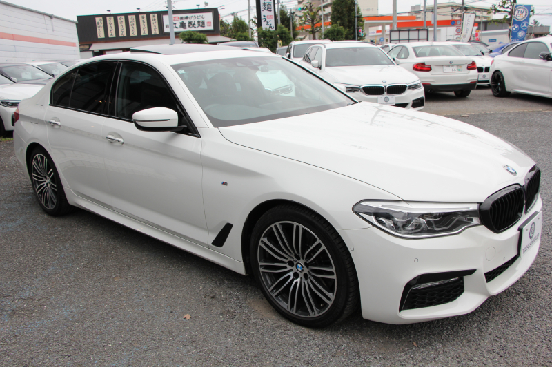 BMW 5シリーズ 530i Mｽﾎﾟｰﾂ ｺﾝﾌｫｰﾄP 高出力 252馬力 ｻﾝﾙｰﾌ ﾍﾞﾝﾁﾚｰｼｮﾝ 全ﾋｰﾀｰ黒革 ｺﾝﾌｫｰﾄｼｰﾄ ｿﾌﾄｸﾛｰｽﾞﾄﾞｱ 追従ACC ｽﾃｱﾘﾝｸﾞｻﾎﾟｰﾄ LEDﾍｯﾄﾞﾗｲﾄ ｵｰﾄﾊｲﾋﾞｰﾑ ﾀｯﾁ画面HDDﾅﾋﾞTV 360度ｶﾒﾗ 電動ﾄﾗﾝｸ 19AW Mｽﾎﾟｰﾂﾌﾞﾚｰｷ 2年保証