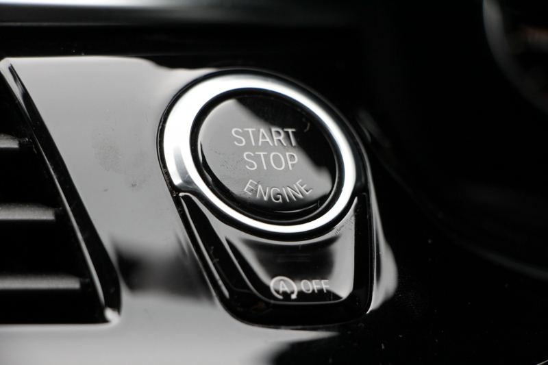 BMW 5シリーズ 530i Mｽﾎﾟｰﾂ ｺﾝﾌｫｰﾄP 高出力 252馬力 ｻﾝﾙｰﾌ ﾍﾞﾝﾁﾚｰｼｮﾝ 全ﾋｰﾀｰ黒革 ｺﾝﾌｫｰﾄｼｰﾄ ｿﾌﾄｸﾛｰｽﾞﾄﾞｱ 追従ACC ｽﾃｱﾘﾝｸﾞｻﾎﾟｰﾄ LEDﾍｯﾄﾞﾗｲﾄ ｵｰﾄﾊｲﾋﾞｰﾑ ﾀｯﾁ画面HDDﾅﾋﾞTV 360度ｶﾒﾗ 電動ﾄﾗﾝｸ 19AW Mｽﾎﾟｰﾂﾌﾞﾚｰｷ 2年保証