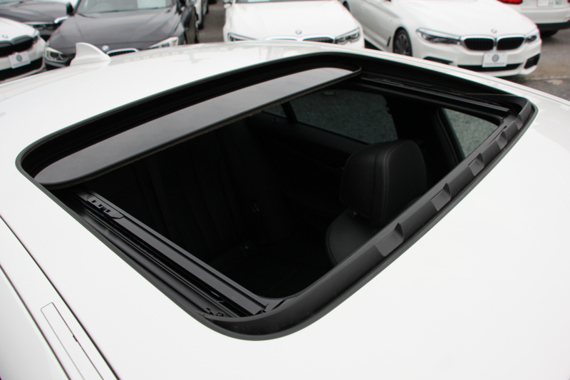 BMW 5シリーズ 530i Mｽﾎﾟｰﾂ ｺﾝﾌｫｰﾄP 高出力 252馬力 ｻﾝﾙｰﾌ ﾍﾞﾝﾁﾚｰｼｮﾝ 全ﾋｰﾀｰ黒革 ｺﾝﾌｫｰﾄｼｰﾄ ｿﾌﾄｸﾛｰｽﾞﾄﾞｱ 追従ACC ｽﾃｱﾘﾝｸﾞｻﾎﾟｰﾄ LEDﾍｯﾄﾞﾗｲﾄ ｵｰﾄﾊｲﾋﾞｰﾑ ﾀｯﾁ画面HDDﾅﾋﾞTV 360度ｶﾒﾗ 電動ﾄﾗﾝｸ 19AW Mｽﾎﾟｰﾂﾌﾞﾚｰｷ 2年保証