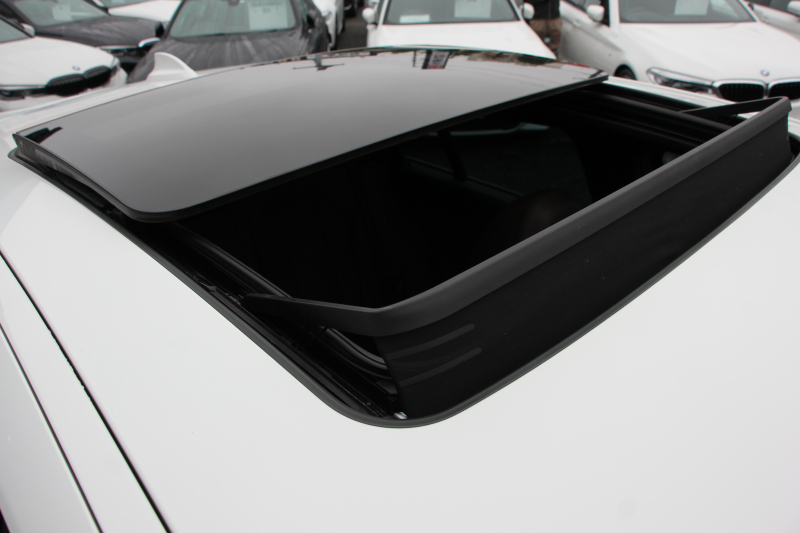 BMW X4 Xdrive30i Mｽﾎﾟｰﾂ 中期 型式変更後 新ﾒｰﾀｰ BMWﾗｲﾌﾞｺｯｸﾋﾟｯﾄ ﾊﾟﾉﾗﾏｻﾝﾙｰﾌ 全席ﾋｰﾀｰ茶革 ｵﾌﾟｼｮﾝ20AW LEDﾍｯﾄﾞﾗｲﾄ ｵｰﾄﾊｲﾋﾞｰﾑ HUD 追従ACC ﾀｯﾁ画面HDDﾅﾋﾞTV Applecarplay対応 360度ｶﾒﾗ 2年保証