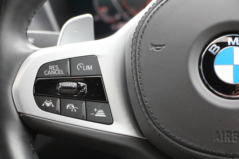 BMW X4 Xdrive30i Mｽﾎﾟｰﾂ 中期 型式変更後 新ﾒｰﾀｰ BMWﾗｲﾌﾞｺｯｸﾋﾟｯﾄ ﾊﾟﾉﾗﾏｻﾝﾙｰﾌ 全席ﾋｰﾀｰ茶革 ｵﾌﾟｼｮﾝ20AW LEDﾍｯﾄﾞﾗｲﾄ ｵｰﾄﾊｲﾋﾞｰﾑ HUD 追従ACC ﾀｯﾁ画面HDDﾅﾋﾞTV Applecarplay対応 360度ｶﾒﾗ 2年保証