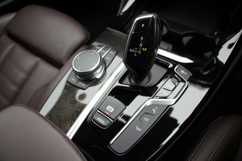 BMW X4 Xdrive30i Mｽﾎﾟｰﾂ 中期 型式変更後 新ﾒｰﾀｰ BMWﾗｲﾌﾞｺｯｸﾋﾟｯﾄ ﾊﾟﾉﾗﾏｻﾝﾙｰﾌ 全席ﾋｰﾀｰ茶革 ｵﾌﾟｼｮﾝ20AW LEDﾍｯﾄﾞﾗｲﾄ ｵｰﾄﾊｲﾋﾞｰﾑ HUD 追従ACC ﾀｯﾁ画面HDDﾅﾋﾞTV Applecarplay対応 360度ｶﾒﾗ 2年保証