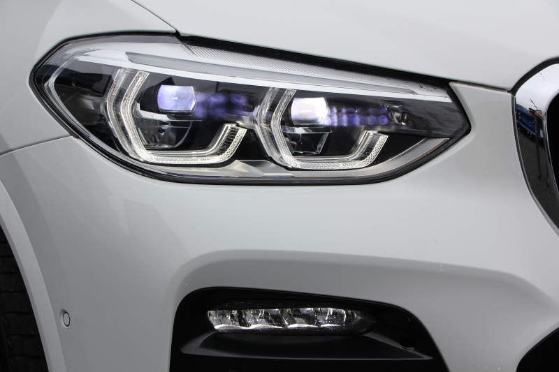 BMW X4 Xdrive30i Mｽﾎﾟｰﾂ 中期 型式変更後 新ﾒｰﾀｰ BMWﾗｲﾌﾞｺｯｸﾋﾟｯﾄ ﾊﾟﾉﾗﾏｻﾝﾙｰﾌ 全席ﾋｰﾀｰ茶革 ｵﾌﾟｼｮﾝ20AW LEDﾍｯﾄﾞﾗｲﾄ ｵｰﾄﾊｲﾋﾞｰﾑ HUD 追従ACC ﾀｯﾁ画面HDDﾅﾋﾞTV Applecarplay対応 360度ｶﾒﾗ 2年保証