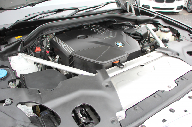 BMW X4 Xdrive30i Mｽﾎﾟｰﾂ 中期 型式変更後 新ﾒｰﾀｰ BMWﾗｲﾌﾞｺｯｸﾋﾟｯﾄ ﾊﾟﾉﾗﾏｻﾝﾙｰﾌ 全席ﾋｰﾀｰ茶革 ｵﾌﾟｼｮﾝ20AW LEDﾍｯﾄﾞﾗｲﾄ ｵｰﾄﾊｲﾋﾞｰﾑ HUD 追従ACC ﾀｯﾁ画面HDDﾅﾋﾞTV Applecarplay対応 360度ｶﾒﾗ 2年保証