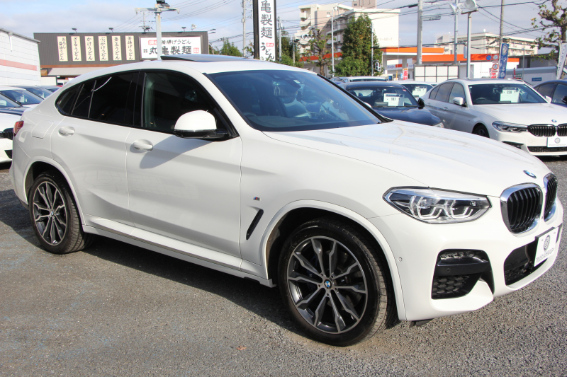 BMW X4 Xdrive30i Mｽﾎﾟｰﾂ 中期 型式変更後 新ﾒｰﾀｰ BMWﾗｲﾌﾞｺｯｸﾋﾟｯﾄ ﾊﾟﾉﾗﾏｻﾝﾙｰﾌ 全席ﾋｰﾀｰ茶革 ｵﾌﾟｼｮﾝ20AW LEDﾍｯﾄﾞﾗｲﾄ ｵｰﾄﾊｲﾋﾞｰﾑ HUD 追従ACC ﾀｯﾁ画面HDDﾅﾋﾞTV Applecarplay対応 360度ｶﾒﾗ 2年保証