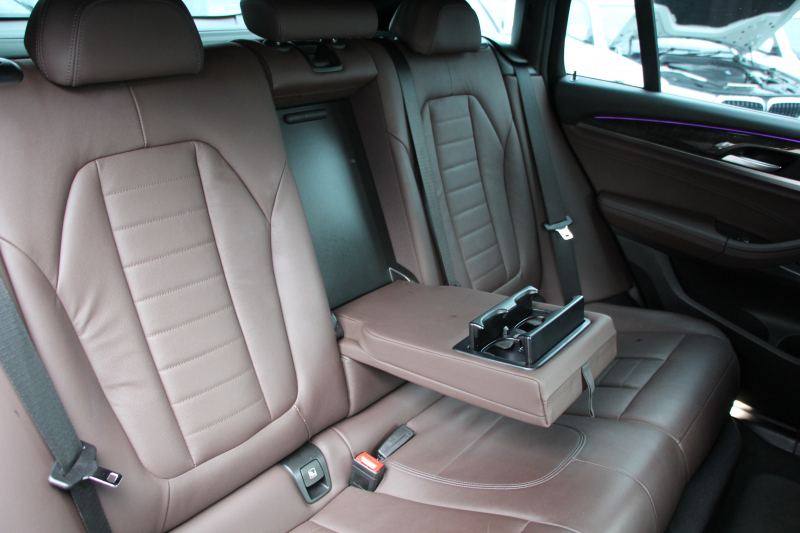 BMW X4 Xdrive30i Mｽﾎﾟｰﾂ 中期 型式変更後 新ﾒｰﾀｰ BMWﾗｲﾌﾞｺｯｸﾋﾟｯﾄ ﾊﾟﾉﾗﾏｻﾝﾙｰﾌ 全席ﾋｰﾀｰ茶革 ｵﾌﾟｼｮﾝ20AW LEDﾍｯﾄﾞﾗｲﾄ ｵｰﾄﾊｲﾋﾞｰﾑ HUD 追従ACC ﾀｯﾁ画面HDDﾅﾋﾞTV Applecarplay対応 360度ｶﾒﾗ 2年保証