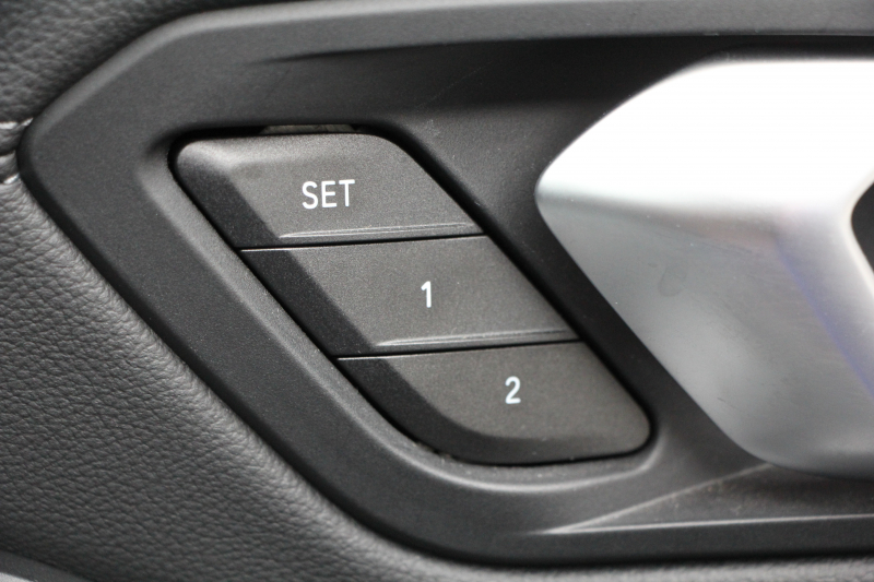 BMW 3シリーズ 320d Xdrive ﾂｰﾘﾝｸﾞMｽﾎﾟｰﾂ ﾊｲﾗｲﾝ ｺﾝﾌｫｰﾄP 4WD ﾋｰﾀｰ黒革 ﾗﾝﾊﾞｰｻﾎﾟｰﾄ 追従ACC ｽﾃｱﾘﾝｸﾞｻﾎﾟｰﾄ LEDﾍｯﾄﾞﾗｲﾄ ｵｰﾄﾊｲﾋﾞｰﾑ BMWﾗｲﾌﾞｺｯｸﾋﾟｯﾄﾞﾀｯﾁﾊﾟﾈﾙ対応新HDDﾅﾋﾞApplecarplay 電動ﾄﾗﾝｸ 2年保証