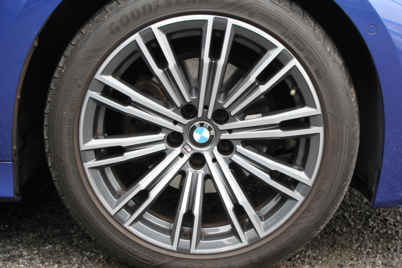 BMW 3シリーズ 320d Xdrive ﾂｰﾘﾝｸﾞMｽﾎﾟｰﾂ ﾊｲﾗｲﾝ ｺﾝﾌｫｰﾄP 4WD ﾋｰﾀｰ黒革 ﾗﾝﾊﾞｰｻﾎﾟｰﾄ 追従ACC ｽﾃｱﾘﾝｸﾞｻﾎﾟｰﾄ LEDﾍｯﾄﾞﾗｲﾄ ｵｰﾄﾊｲﾋﾞｰﾑ BMWﾗｲﾌﾞｺｯｸﾋﾟｯﾄﾞﾀｯﾁﾊﾟﾈﾙ対応新HDDﾅﾋﾞApplecarplay 電動ﾄﾗﾝｸ 2年保証