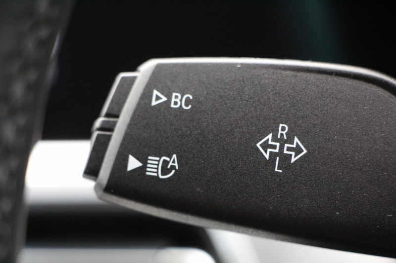 BMW 3シリーズ 320d Xdrive ﾂｰﾘﾝｸﾞMｽﾎﾟｰﾂ ﾊｲﾗｲﾝ ｺﾝﾌｫｰﾄP 4WD ﾋｰﾀｰ黒革 ﾗﾝﾊﾞｰｻﾎﾟｰﾄ 追従ACC ｽﾃｱﾘﾝｸﾞｻﾎﾟｰﾄ LEDﾍｯﾄﾞﾗｲﾄ ｵｰﾄﾊｲﾋﾞｰﾑ BMWﾗｲﾌﾞｺｯｸﾋﾟｯﾄﾞﾀｯﾁﾊﾟﾈﾙ対応新HDDﾅﾋﾞApplecarplay 電動ﾄﾗﾝｸ 2年保証