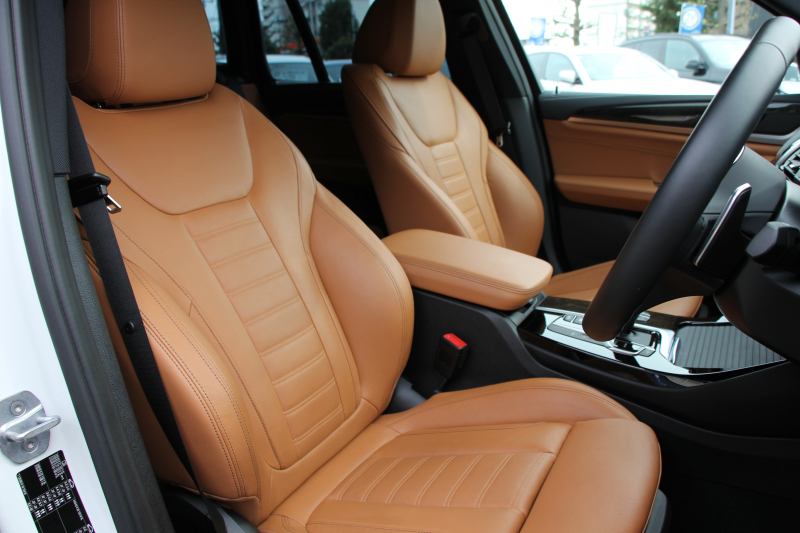 BMW X3 M40d ｾﾚｸﾄﾊﾟｯｹｰｼﾞ1ｵ-ﾅ 走行3300km 326馬力 ﾊﾟﾉﾗﾏｻﾝﾙｰﾌ ｺﾆｬｯｸﾚｻﾞｰ 全席ﾋｰﾀｰ ﾊｰﾏﾝｶｰﾄﾞﾝ HUD ﾘｱｼｰﾄ可倒調整 21AW Mｽﾎﾟｰﾂﾃﾞﾌ 追従ACC ｽﾃｱﾘﾝｸﾞｻﾎﾟｰﾄ ﾀｯﾁ画面HDDﾅﾋﾞTV 360度ｶﾒﾗ ｱﾝﾋﾞｴﾝﾄﾗｲﾄ 2年保証