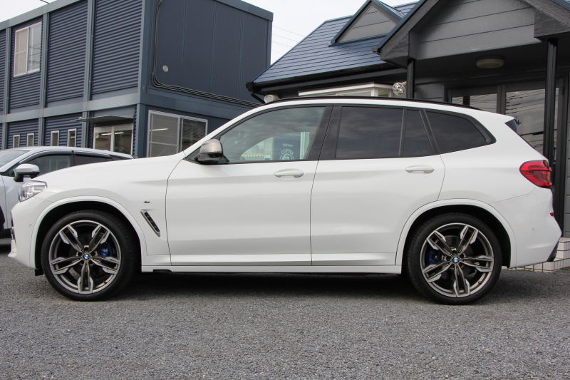 BMW X3 M40d ｾﾚｸﾄﾊﾟｯｹｰｼﾞ1ｵ-ﾅ 走行3300km 326馬力 ﾊﾟﾉﾗﾏｻﾝﾙｰﾌ ｺﾆｬｯｸﾚｻﾞｰ 全席ﾋｰﾀｰ ﾊｰﾏﾝｶｰﾄﾞﾝ HUD ﾘｱｼｰﾄ可倒調整 21AW Mｽﾎﾟｰﾂﾃﾞﾌ 追従ACC ｽﾃｱﾘﾝｸﾞｻﾎﾟｰﾄ ﾀｯﾁ画面HDDﾅﾋﾞTV 360度ｶﾒﾗ ｱﾝﾋﾞｴﾝﾄﾗｲﾄ 2年保証