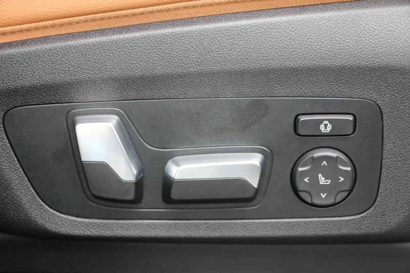 BMW X3 M40d ｾﾚｸﾄﾊﾟｯｹｰｼﾞ1ｵ-ﾅ 走行3300km 326馬力 ﾊﾟﾉﾗﾏｻﾝﾙｰﾌ ｺﾆｬｯｸﾚｻﾞｰ 全席ﾋｰﾀｰ ﾊｰﾏﾝｶｰﾄﾞﾝ HUD ﾘｱｼｰﾄ可倒調整 21AW Mｽﾎﾟｰﾂﾃﾞﾌ 追従ACC ｽﾃｱﾘﾝｸﾞｻﾎﾟｰﾄ ﾀｯﾁ画面HDDﾅﾋﾞTV 360度ｶﾒﾗ ｱﾝﾋﾞｴﾝﾄﾗｲﾄ 2年保証