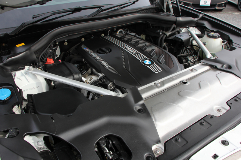 BMW X3 M40d ｾﾚｸﾄﾊﾟｯｹｰｼﾞ1ｵ-ﾅ 走行3300km 326馬力 ﾊﾟﾉﾗﾏｻﾝﾙｰﾌ ｺﾆｬｯｸﾚｻﾞｰ 全席ﾋｰﾀｰ ﾊｰﾏﾝｶｰﾄﾞﾝ HUD ﾘｱｼｰﾄ可倒調整 21AW Mｽﾎﾟｰﾂﾃﾞﾌ 追従ACC ｽﾃｱﾘﾝｸﾞｻﾎﾟｰﾄ ﾀｯﾁ画面HDDﾅﾋﾞTV 360度ｶﾒﾗ ｱﾝﾋﾞｴﾝﾄﾗｲﾄ 2年保証