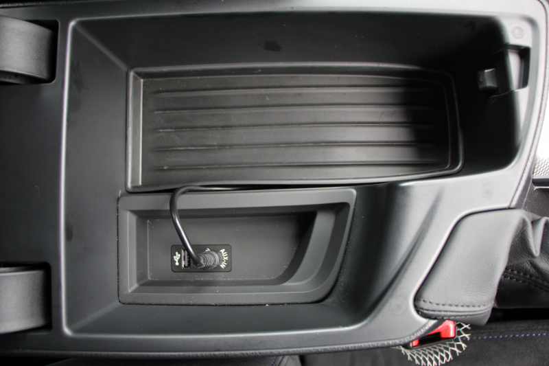 BMW 2シリーズ 220i ｸｰﾍﾟMｽﾎﾟｰﾂ 衝突軽減ﾌﾞﾚｰｷ 車線逸脱警告 歩行者警告 ﾌﾞﾚｰｷ付ｸﾙｺﾝ 直噴ﾀｰﾎﾞ8速AT ﾊﾟﾄﾞﾙｼﾌﾄ Applecarplay対応 ｱﾝﾄﾞﾛｲﾄﾞｵｰﾄ ﾀｯﾁﾊﾟｯﾄﾞ対応HDDﾅﾋﾞBｶﾒﾗ ｽﾏｰﾄｷｰ Bluetooth接続 専用ｴｱﾛ 17AW 2年保証