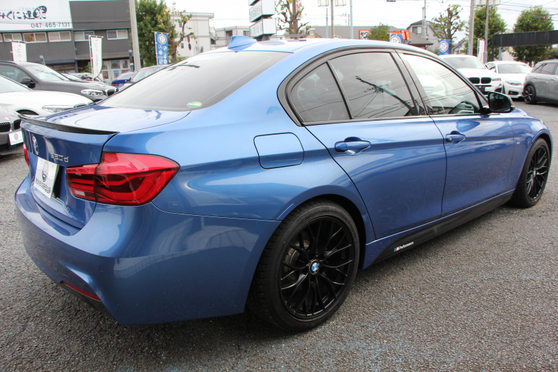 BMW 3シリーズ 320d Mｽﾎﾟｰﾂ LCI後期 1ｵｰﾅ LEDﾍｯﾄﾞﾗｲﾄ&ﾃｰﾙ 追従ACC HUD ﾚｰﾝﾁｪﾝｼﾞ警告 Mperformance18AW ﾌﾞﾗｯｸｸﾞﾘﾙ 衝突軽減ﾌﾞﾚｰｷ 車線逸脱警告 歩行者警告 ﾀｯﾁﾊﾟｯﾄﾞ対応HDDﾅﾋﾞBluetooth接続 2年保証