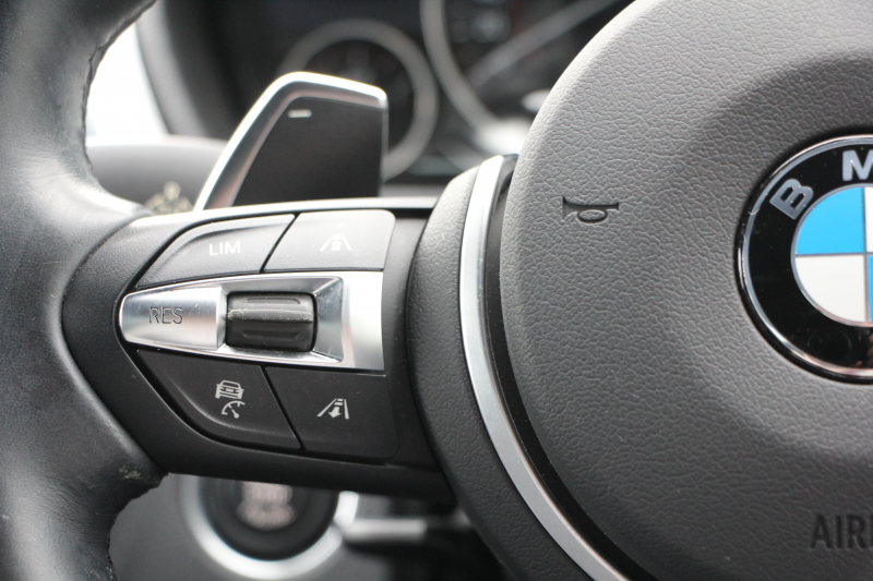 BMW 3シリーズ 320d Mｽﾎﾟｰﾂ LCI後期 1ｵｰﾅ LEDﾍｯﾄﾞﾗｲﾄ&ﾃｰﾙ 追従ACC HUD ﾚｰﾝﾁｪﾝｼﾞ警告 Mperformance18AW ﾌﾞﾗｯｸｸﾞﾘﾙ 衝突軽減ﾌﾞﾚｰｷ 車線逸脱警告 歩行者警告 ﾀｯﾁﾊﾟｯﾄﾞ対応HDDﾅﾋﾞBluetooth接続 2年保証