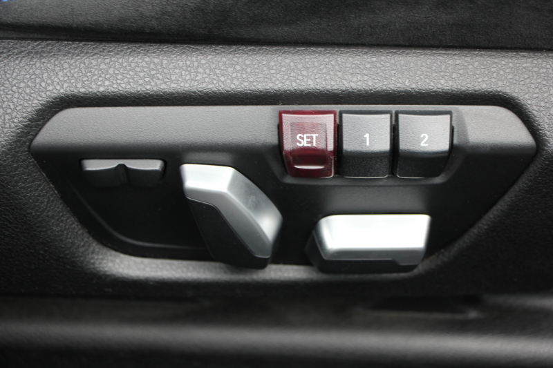 BMW 3シリーズ 320d Mｽﾎﾟｰﾂ LCI後期 1ｵｰﾅ LEDﾍｯﾄﾞﾗｲﾄ&ﾃｰﾙ 追従ACC HUD ﾚｰﾝﾁｪﾝｼﾞ警告 Mperformance18AW ﾌﾞﾗｯｸｸﾞﾘﾙ 衝突軽減ﾌﾞﾚｰｷ 車線逸脱警告 歩行者警告 ﾀｯﾁﾊﾟｯﾄﾞ対応HDDﾅﾋﾞBluetooth接続 2年保証