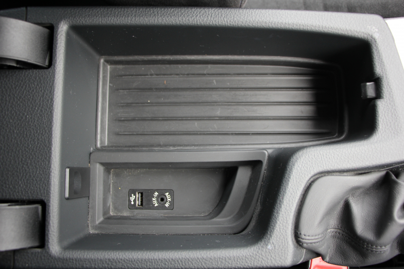 BMW 3シリーズ 320d Mｽﾎﾟｰﾂ LCI後期 1ｵｰﾅ LEDﾍｯﾄﾞﾗｲﾄ&ﾃｰﾙ 追従ACC HUD ﾚｰﾝﾁｪﾝｼﾞ警告 Mperformance18AW ﾌﾞﾗｯｸｸﾞﾘﾙ 衝突軽減ﾌﾞﾚｰｷ 車線逸脱警告 歩行者警告 ﾀｯﾁﾊﾟｯﾄﾞ対応HDDﾅﾋﾞBluetooth接続 2年保証