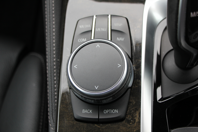 BMW 5シリーズ 530i ﾂｰﾘﾝｸﾞMｽﾎﾟｰﾂ 高出力 252馬力 全ﾋｰﾀｰ黒革 追従ACC ｽﾃｱﾘﾝｸﾞｻﾎﾟｰﾄ LEDﾍｯﾄﾞﾗｲﾄ ｵｰﾄﾊｲﾋﾞｰﾑ ﾀｯﾁ画面HDDﾅﾋﾞTV 360度ｶﾒﾗ 電動ﾄﾗﾝｸ 19AW Mｽﾎﾟｰﾂﾌﾞﾚｰｷ PDC緊急ﾌﾞﾚｰｷ 2年保証