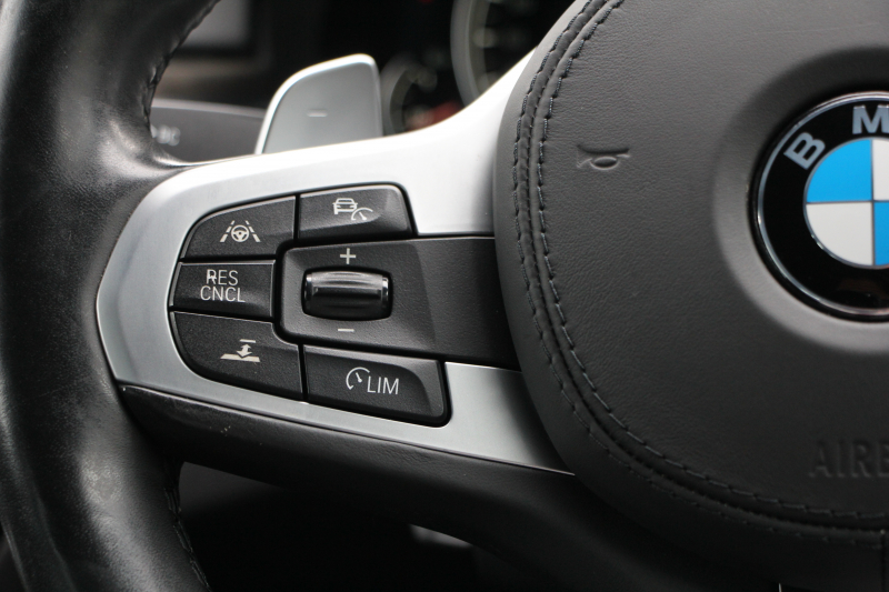 BMW 5シリーズ 530i ﾂｰﾘﾝｸﾞMｽﾎﾟｰﾂ 高出力 252馬力 全ﾋｰﾀｰ黒革 追従ACC ｽﾃｱﾘﾝｸﾞｻﾎﾟｰﾄ LEDﾍｯﾄﾞﾗｲﾄ ｵｰﾄﾊｲﾋﾞｰﾑ ﾀｯﾁ画面HDDﾅﾋﾞTV 360度ｶﾒﾗ 電動ﾄﾗﾝｸ 19AW Mｽﾎﾟｰﾂﾌﾞﾚｰｷ PDC緊急ﾌﾞﾚｰｷ 2年保証