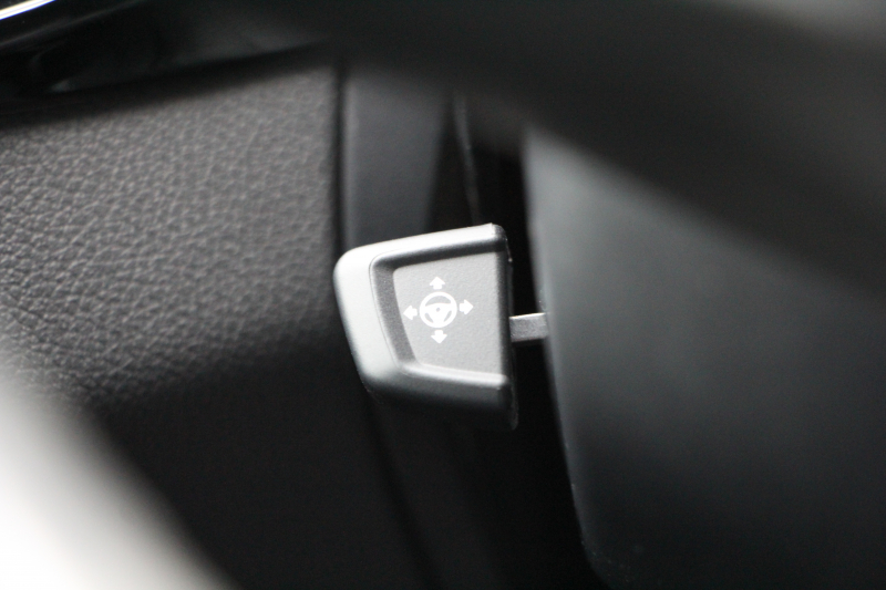 BMW 5シリーズ 530i ﾂｰﾘﾝｸﾞMｽﾎﾟｰﾂ 高出力 252馬力 全ﾋｰﾀｰ黒革 追従ACC ｽﾃｱﾘﾝｸﾞｻﾎﾟｰﾄ LEDﾍｯﾄﾞﾗｲﾄ ｵｰﾄﾊｲﾋﾞｰﾑ ﾀｯﾁ画面HDDﾅﾋﾞTV 360度ｶﾒﾗ 電動ﾄﾗﾝｸ 19AW Mｽﾎﾟｰﾂﾌﾞﾚｰｷ PDC緊急ﾌﾞﾚｰｷ 2年保証