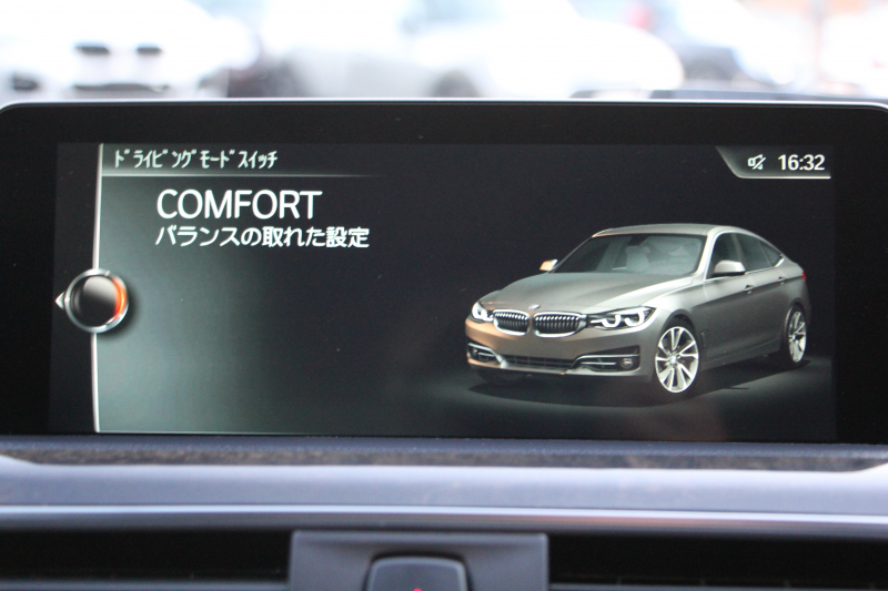 BMW 3シリーズ 320i ｸﾞﾗﾝﾂｰﾘｽﾓ Mｽﾎﾟｰﾂ LCI後期 新ｴﾝｼﾞﾝ ﾋｰﾀｰ黒革 LEDﾍｯﾄﾞﾗｲﾄ&ﾃｰﾙ 追従ACC ﾚｰﾝﾁｪﾝｼﾞ警告 衝突軽減ﾌﾞﾚｰｷ 車線逸脱警告 歩行者警告 HDDﾅﾋﾞTOPﾋﾞｭｰｶﾒﾗ ｻｲﾄﾞﾋﾞｭｰｶﾒﾗ 電動ﾄﾗﾝｸ ｽﾏｰﾄｷｰ 2年保証