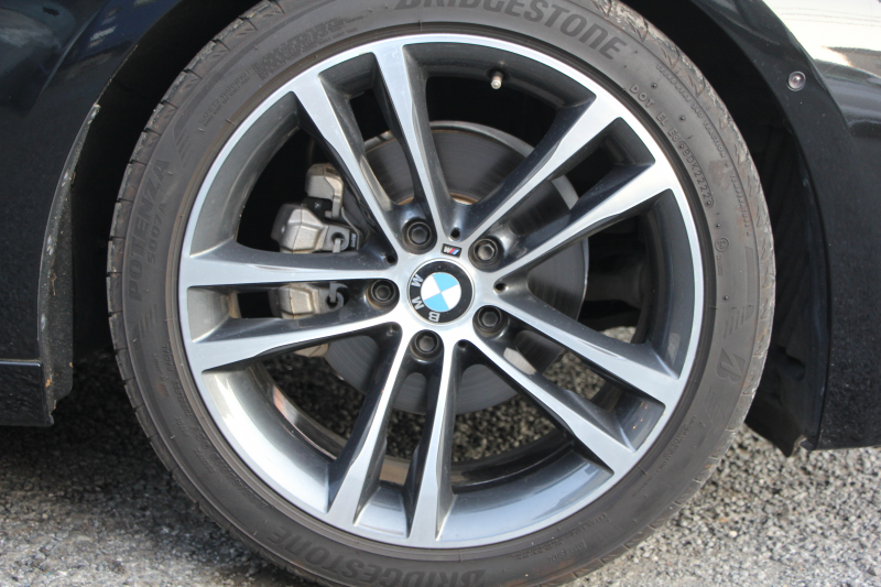 BMW 3シリーズ 320i ｸﾞﾗﾝﾂｰﾘｽﾓ Mｽﾎﾟｰﾂ LCI後期 新ｴﾝｼﾞﾝ ﾋｰﾀｰ黒革 LEDﾍｯﾄﾞﾗｲﾄ&ﾃｰﾙ 追従ACC ﾚｰﾝﾁｪﾝｼﾞ警告 衝突軽減ﾌﾞﾚｰｷ 車線逸脱警告 歩行者警告 HDDﾅﾋﾞTOPﾋﾞｭｰｶﾒﾗ ｻｲﾄﾞﾋﾞｭｰｶﾒﾗ 電動ﾄﾗﾝｸ ｽﾏｰﾄｷｰ 2年保証