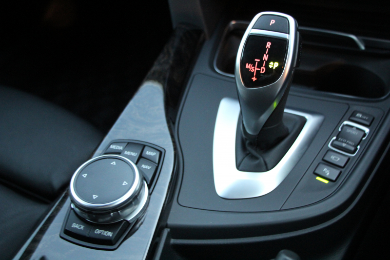 BMW 3シリーズ 320i ｸﾞﾗﾝﾂｰﾘｽﾓ Mｽﾎﾟｰﾂ LCI後期 新ｴﾝｼﾞﾝ ﾋｰﾀｰ黒革 LEDﾍｯﾄﾞﾗｲﾄ&ﾃｰﾙ 追従ACC ﾚｰﾝﾁｪﾝｼﾞ警告 衝突軽減ﾌﾞﾚｰｷ 車線逸脱警告 歩行者警告 HDDﾅﾋﾞTOPﾋﾞｭｰｶﾒﾗ ｻｲﾄﾞﾋﾞｭｰｶﾒﾗ 電動ﾄﾗﾝｸ ｽﾏｰﾄｷｰ 2年保証