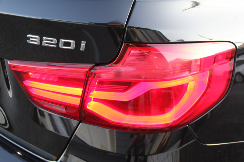 BMW 3シリーズ 320i ｸﾞﾗﾝﾂｰﾘｽﾓ Mｽﾎﾟｰﾂ LCI後期 新ｴﾝｼﾞﾝ ﾋｰﾀｰ黒革 LEDﾍｯﾄﾞﾗｲﾄ&ﾃｰﾙ 追従ACC ﾚｰﾝﾁｪﾝｼﾞ警告 衝突軽減ﾌﾞﾚｰｷ 車線逸脱警告 歩行者警告 HDDﾅﾋﾞTOPﾋﾞｭｰｶﾒﾗ ｻｲﾄﾞﾋﾞｭｰｶﾒﾗ 電動ﾄﾗﾝｸ ｽﾏｰﾄｷｰ 2年保証