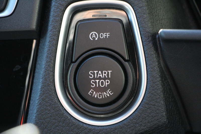 BMW 2シリーズ M240iｸｰﾍﾟB58新ｴﾝｼﾞﾝ 直6ﾀｰﾎﾞ340馬力 ﾋｰﾀ-黒革 19AW ｱﾀﾞﾌﾟﾃｨﾌﾞMｻｽ Mｽﾎﾟｰﾂﾌﾞﾚｰｷ iﾄﾞﾗｲﾌﾞHDDﾅﾋﾞBluetooth接続 Bｶﾒﾗ 衝突軽減ﾌﾞﾚｰｷ 車線逸脱警告 ﾌﾞﾚｰｷ付ｸﾙｺﾝ ｽﾏｰﾄｷｰ ﾊﾟﾄﾞﾙｼﾌﾄ 2年保証