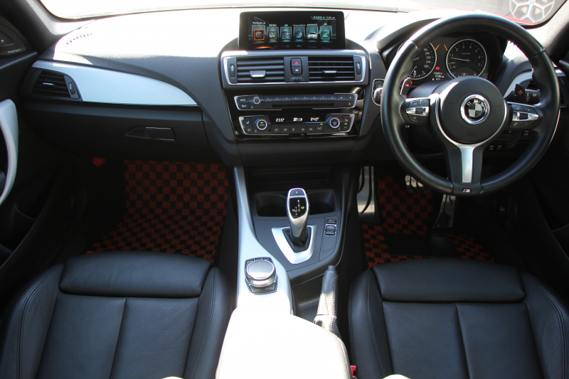 BMW 2シリーズ M240iｸｰﾍﾟB58新ｴﾝｼﾞﾝ 直6ﾀｰﾎﾞ340馬力 ﾋｰﾀ-黒革 19AW ｱﾀﾞﾌﾟﾃｨﾌﾞMｻｽ Mｽﾎﾟｰﾂﾌﾞﾚｰｷ iﾄﾞﾗｲﾌﾞHDDﾅﾋﾞBluetooth接続 Bｶﾒﾗ 衝突軽減ﾌﾞﾚｰｷ 車線逸脱警告 ﾌﾞﾚｰｷ付ｸﾙｺﾝ ｽﾏｰﾄｷｰ ﾊﾟﾄﾞﾙｼﾌﾄ 2年保証