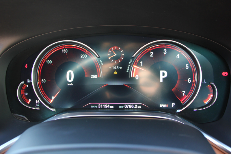 BMW 7シリーズ 740i Mｽﾎﾟｰﾂ ﾘｱｺﾝﾌｫｰﾄP ﾘｱｴﾝﾀｰﾃｲﾒﾝﾄ ﾘｱﾓﾆﾀｰ ﾀｯﾁｺﾏﾝﾄﾞﾋｰﾄｺﾝﾌｫｰﾄP ｻﾝﾙｰﾌ ﾚｰｻﾞｰﾗｲﾄ ﾃﾞｨｽﾌﾟﾚｲｷｰ ﾘﾓｰﾄﾊﾟｰｷﾝｸﾞ真珠色 20AW ﾏｯｻｰｼﾞ&ﾍﾞﾝﾁﾚｰｼｮﾝ ｺﾆｬｯｸﾚｻﾞｰ 360度ｶﾒﾗ 電動ﾄﾗﾝｸ Applecarplay 2年保証