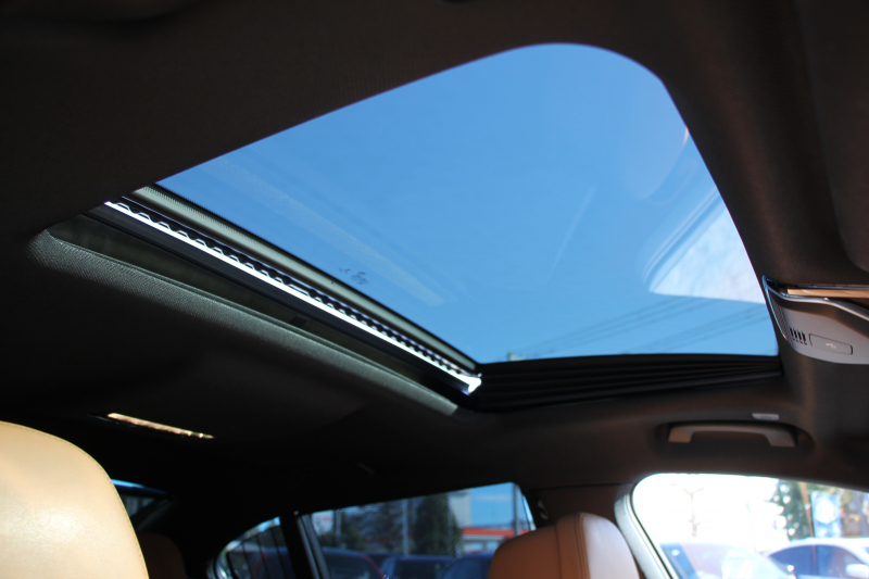 BMW 7シリーズ 740i Mｽﾎﾟｰﾂ ﾘｱｺﾝﾌｫｰﾄP ﾘｱｴﾝﾀｰﾃｲﾒﾝﾄ ﾘｱﾓﾆﾀｰ ﾀｯﾁｺﾏﾝﾄﾞﾋｰﾄｺﾝﾌｫｰﾄP ｻﾝﾙｰﾌ ﾚｰｻﾞｰﾗｲﾄ ﾃﾞｨｽﾌﾟﾚｲｷｰ ﾘﾓｰﾄﾊﾟｰｷﾝｸﾞ真珠色 20AW ﾏｯｻｰｼﾞ&ﾍﾞﾝﾁﾚｰｼｮﾝ ｺﾆｬｯｸﾚｻﾞｰ 360度ｶﾒﾗ 電動ﾄﾗﾝｸ Applecarplay 2年保証