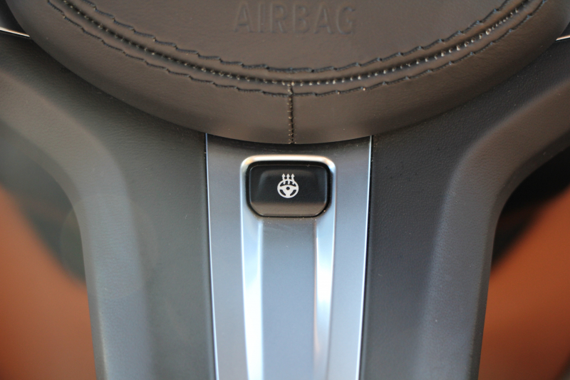 BMW 7シリーズ 740i Mｽﾎﾟｰﾂ ﾘｱｺﾝﾌｫｰﾄP ﾘｱｴﾝﾀｰﾃｲﾒﾝﾄ ﾘｱﾓﾆﾀｰ ﾀｯﾁｺﾏﾝﾄﾞﾋｰﾄｺﾝﾌｫｰﾄP ｻﾝﾙｰﾌ ﾚｰｻﾞｰﾗｲﾄ ﾃﾞｨｽﾌﾟﾚｲｷｰ ﾘﾓｰﾄﾊﾟｰｷﾝｸﾞ真珠色 20AW ﾏｯｻｰｼﾞ&ﾍﾞﾝﾁﾚｰｼｮﾝ ｺﾆｬｯｸﾚｻﾞｰ 360度ｶﾒﾗ 電動ﾄﾗﾝｸ Applecarplay 2年保証