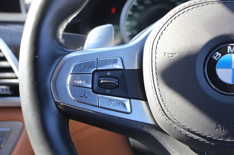 BMW 7シリーズ 740i Mｽﾎﾟｰﾂ ﾘｱｺﾝﾌｫｰﾄP ﾘｱｴﾝﾀｰﾃｲﾒﾝﾄ ﾘｱﾓﾆﾀｰ ﾀｯﾁｺﾏﾝﾄﾞﾋｰﾄｺﾝﾌｫｰﾄP ｻﾝﾙｰﾌ ﾚｰｻﾞｰﾗｲﾄ ﾃﾞｨｽﾌﾟﾚｲｷｰ ﾘﾓｰﾄﾊﾟｰｷﾝｸﾞ真珠色 20AW ﾏｯｻｰｼﾞ&ﾍﾞﾝﾁﾚｰｼｮﾝ ｺﾆｬｯｸﾚｻﾞｰ 360度ｶﾒﾗ 電動ﾄﾗﾝｸ Applecarplay 2年保証