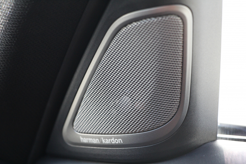 BMW 7シリーズ 740i Mｽﾎﾟｰﾂ ﾘｱｺﾝﾌｫｰﾄP ﾘｱｴﾝﾀｰﾃｲﾒﾝﾄ ﾘｱﾓﾆﾀｰ ﾀｯﾁｺﾏﾝﾄﾞﾋｰﾄｺﾝﾌｫｰﾄP ｻﾝﾙｰﾌ ﾚｰｻﾞｰﾗｲﾄ ﾃﾞｨｽﾌﾟﾚｲｷｰ ﾘﾓｰﾄﾊﾟｰｷﾝｸﾞ真珠色 20AW ﾏｯｻｰｼﾞ&ﾍﾞﾝﾁﾚｰｼｮﾝ ｺﾆｬｯｸﾚｻﾞｰ 360度ｶﾒﾗ 電動ﾄﾗﾝｸ Applecarplay 2年保証