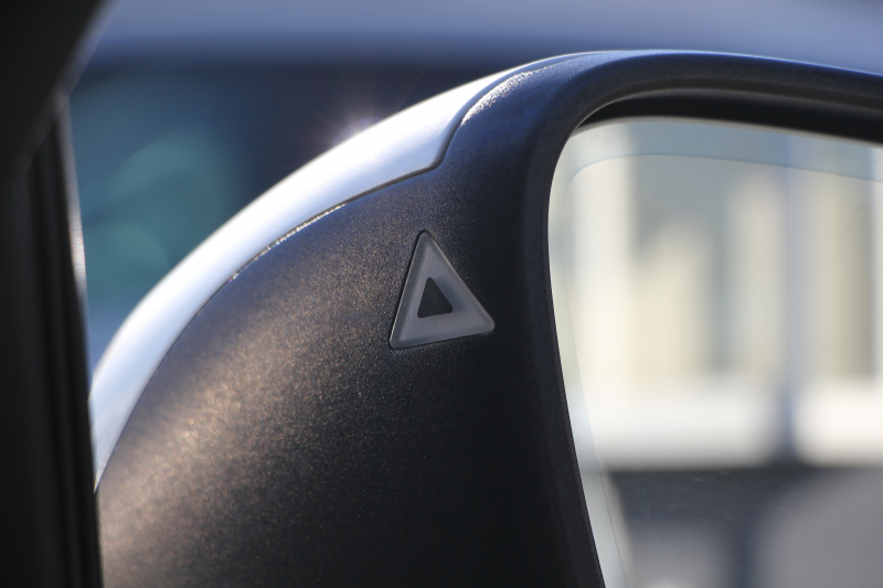 BMW 3シリーズ 320d ﾗｸﾞｼﾞｭｱﾘｰ 後期 【特選車･8月21日迄期間限定掲載】真珠色 新ｴﾝｼﾞﾝ 8C20型 ﾋｰﾀｰ黒革 LEDﾍｯﾄﾞﾗｲﾄ&ﾃｰﾙ 追従ACC ﾚｰﾝﾁｪﾝｼﾞ警告 衝突軽減ﾌﾞﾚｰｷ ﾀｯﾁﾊﾟｯﾄﾞ対応HDDﾅﾋﾞBluetooth接続 Bｶﾒﾗ ｽﾏｰﾄｷｰ ｸﾛｰﾑﾗｲﾝｴｸｽﾃﾘｱ 2年保証