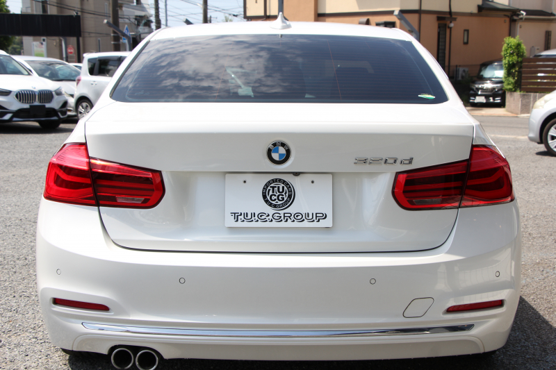 BMW 3シリーズ 320d ﾗｸﾞｼﾞｭｱﾘｰ 後期 【特選車･8月21日迄期間限定掲載】真珠色 新ｴﾝｼﾞﾝ 8C20型 ﾋｰﾀｰ黒革 LEDﾍｯﾄﾞﾗｲﾄ&ﾃｰﾙ 追従ACC ﾚｰﾝﾁｪﾝｼﾞ警告 衝突軽減ﾌﾞﾚｰｷ ﾀｯﾁﾊﾟｯﾄﾞ対応HDDﾅﾋﾞBluetooth接続 Bｶﾒﾗ ｽﾏｰﾄｷｰ ｸﾛｰﾑﾗｲﾝｴｸｽﾃﾘｱ 2年保証