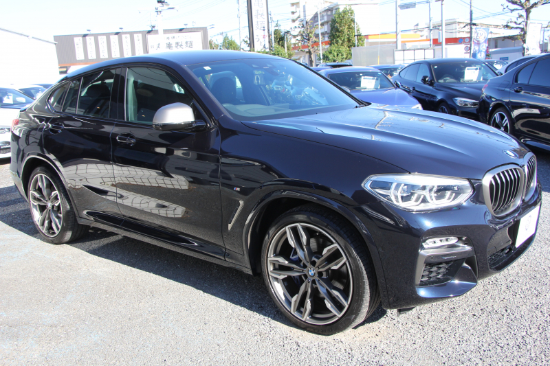 BMW X4 M40i 1ｵｰﾅ 360馬力 直6ﾀｰﾎﾞ全席ﾋｰﾀｰ黒革 ｱﾀﾞﾌﾟﾃｨﾌﾞMｻｽ Mspﾌﾞﾚｰｷ 液晶ﾒｰﾀｰ 360度ｶﾒﾗ ﾀｯﾁ画面HDDﾅﾋﾞTV LEDﾍｯﾄﾞﾗｲﾄ ｵｰﾄﾊｲﾋﾞｰﾑ 電動ﾄﾗﾝｸ ﾊﾟﾄﾞﾙｼﾌﾄ 専用21AW 専用ﾃﾞﾌ 2年保証