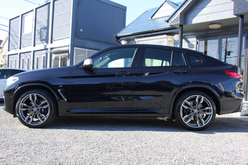 BMW X4 M40i 1ｵｰﾅ 360馬力 直6ﾀｰﾎﾞ全席ﾋｰﾀｰ黒革 ｱﾀﾞﾌﾟﾃｨﾌﾞMｻｽ Mspﾌﾞﾚｰｷ 液晶ﾒｰﾀｰ 360度ｶﾒﾗ ﾀｯﾁ画面HDDﾅﾋﾞTV LEDﾍｯﾄﾞﾗｲﾄ ｵｰﾄﾊｲﾋﾞｰﾑ 電動ﾄﾗﾝｸ ﾊﾟﾄﾞﾙｼﾌﾄ 専用21AW 専用ﾃﾞﾌ 2年保証