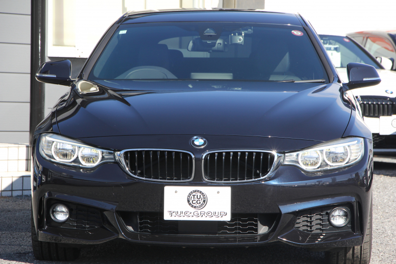 BMW 4シリーズ 420i ｸﾞﾗﾝｸｰﾍﾟｾﾚﾌﾞﾚｰｼｮﾝｴﾃﾞｨｼｮﾝ ｲﾝｽﾀｲﾙ 200台限定車 変更後新ｴﾝｼﾞﾝ ﾋｰﾀｰ黒革 HUD 追従ACC LEDﾍｯﾄﾞﾗｲﾄ&ﾌｫｸﾞﾊﾞｲｶﾗｰ19AW ﾚｰﾝﾁｪﾝｼﾞ警告 HDDﾅﾋﾞｻﾃﾝ仕上げｳｲﾝﾄﾞｳﾓｰﾙ 2年保証
